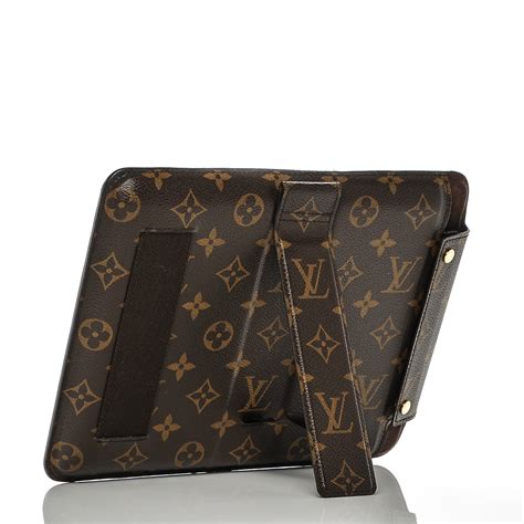 lv ipad cover